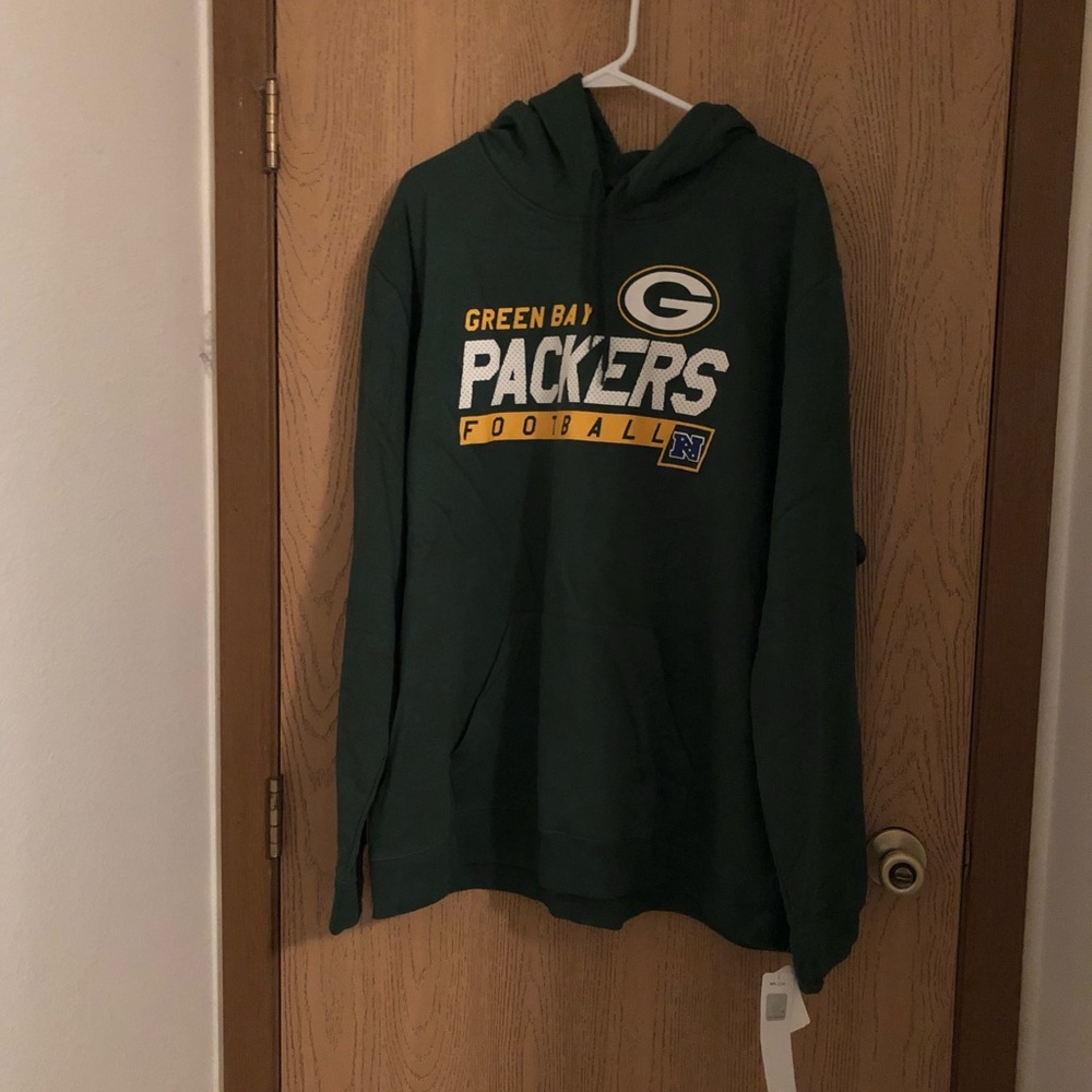 New with tags Packers sweatshirt